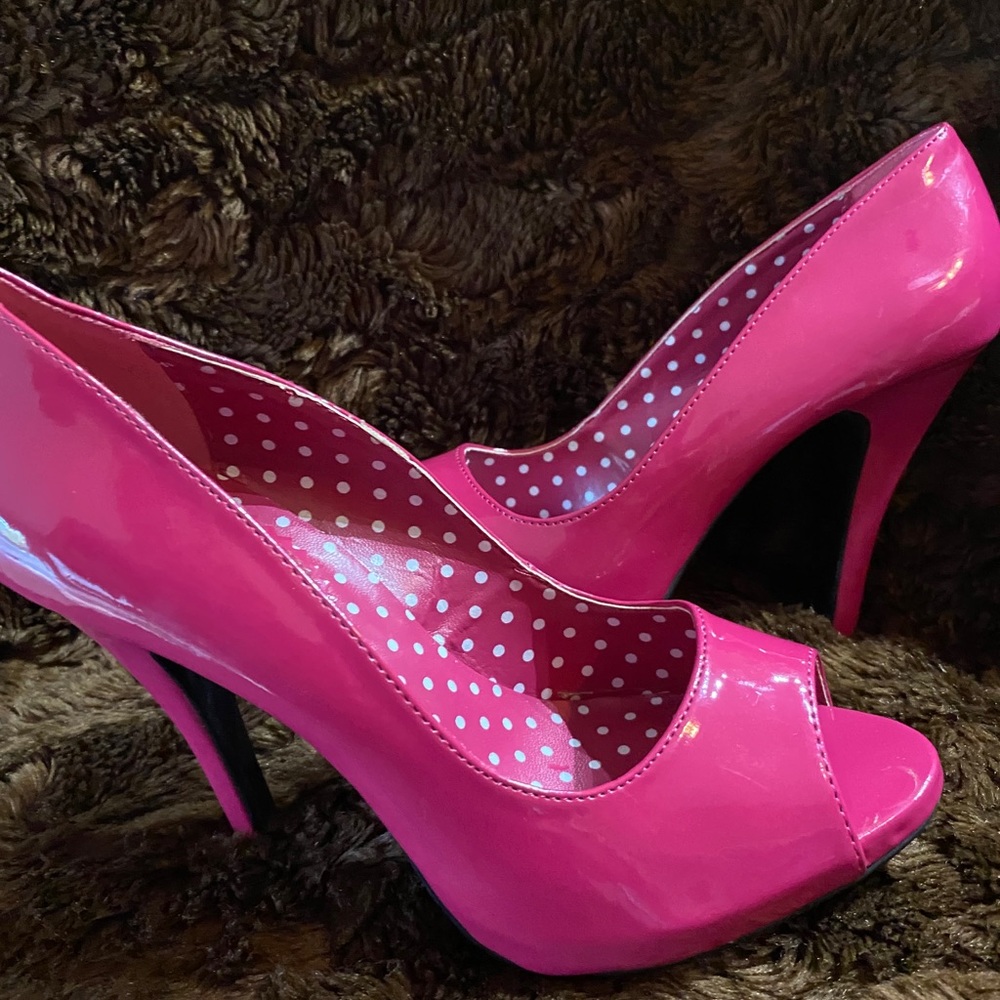 Hot pink Xappeal Heels
